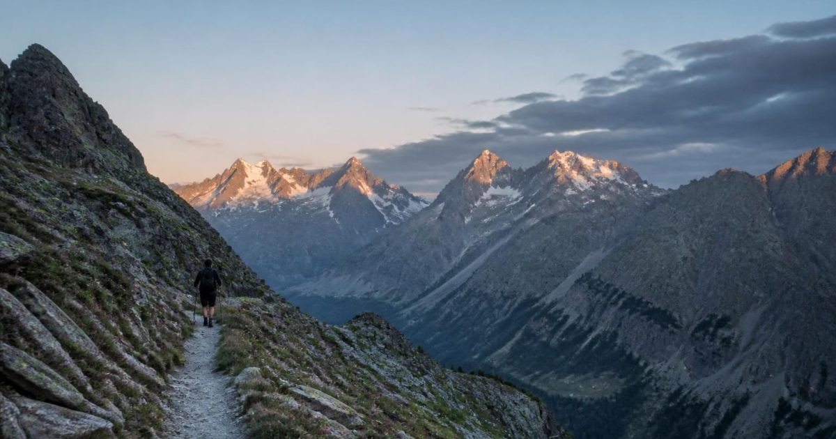 Massif des Cerces en 2 nuits : le col que j’ai fait à 5h pour éviter les orages de 14h